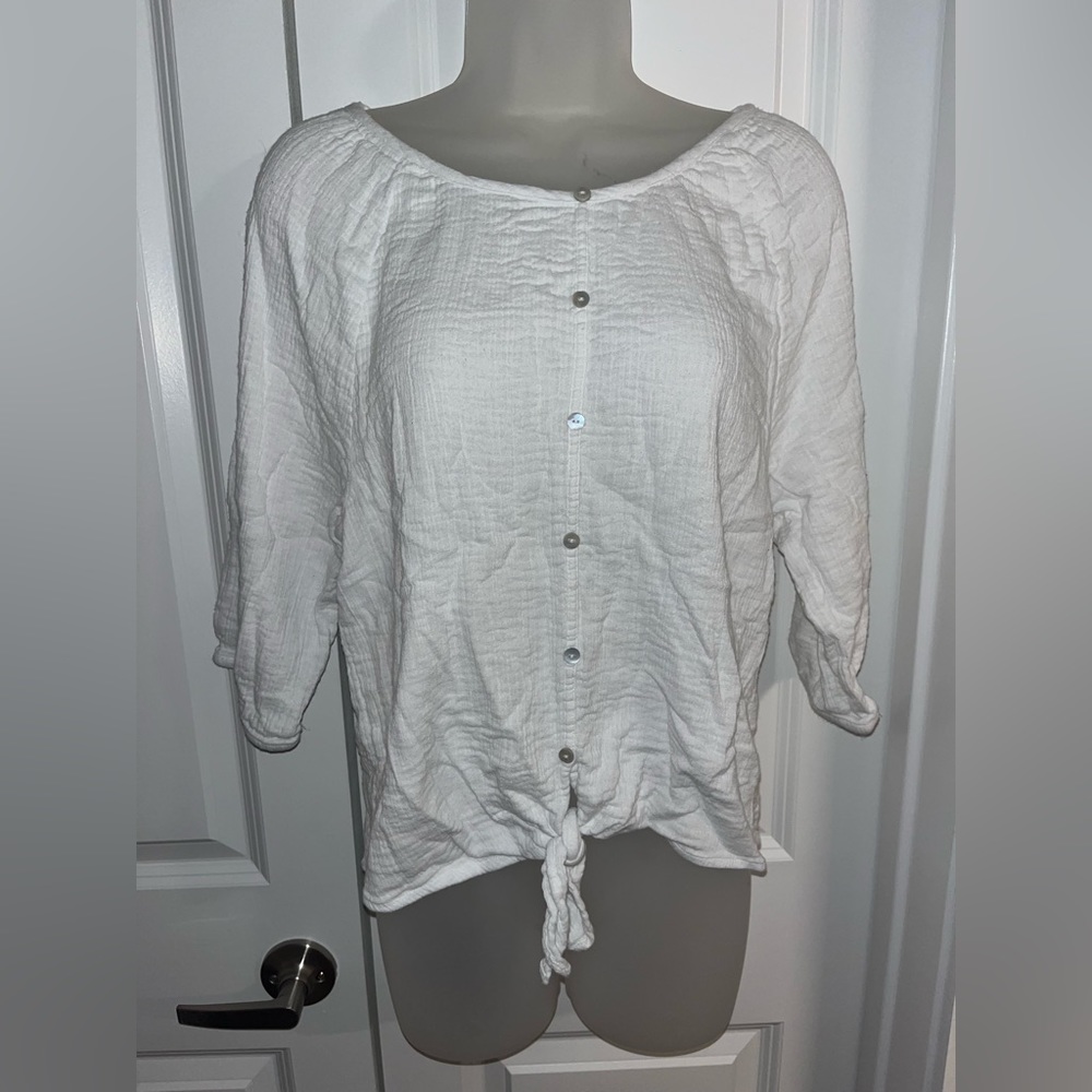 Studio West White Cotton Button Up w/ Tie Detail - Size Medium